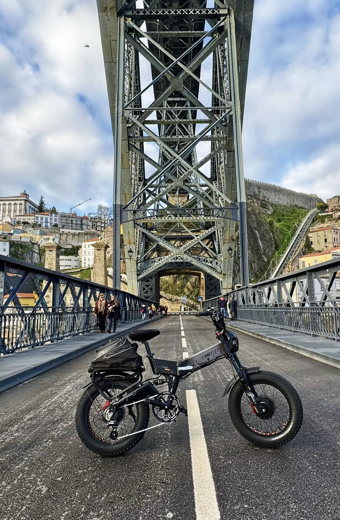 X3000 MAX bicicletta elettrica urbana